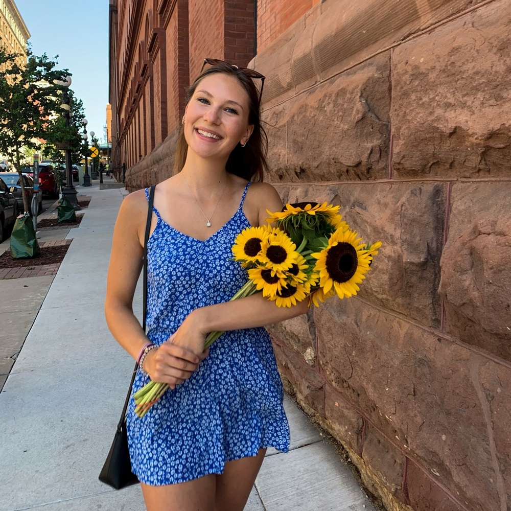 Meet your Posher, Nicole